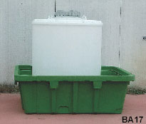 vasca in polietilene da 1700 litri per lo stoccaggio 
				in sicurezza di cisterne
